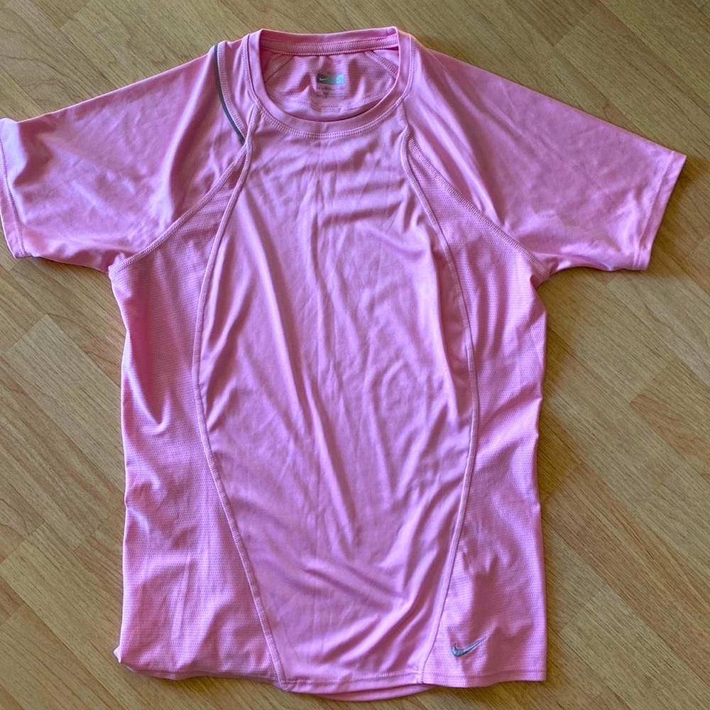 Women’s Nike Dri-Fit Athletic Running Shirt Size Small